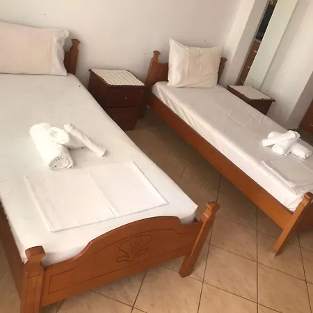 Marcu Bocari 1 Pensionat Sarandë